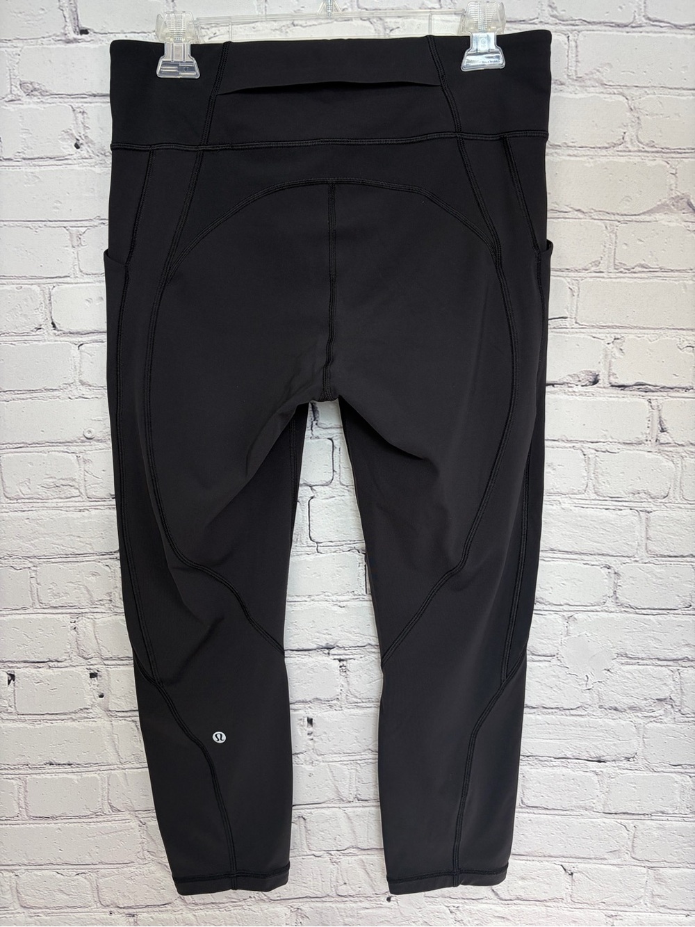 Lululemon Time To Sweat Crop *23” Black Sz 10 - Picture 9 of 16